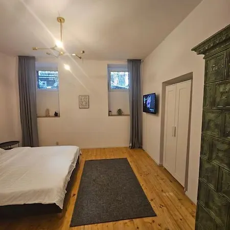 Heart Of Center 4br 2bath Daire Bükreş