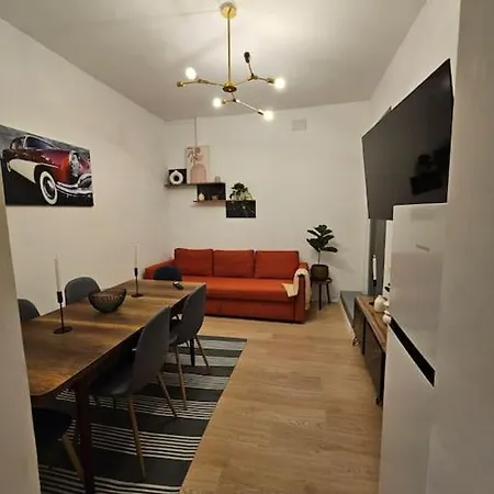 Heart Of Center 4br 2bath 10 Pers Apartament *