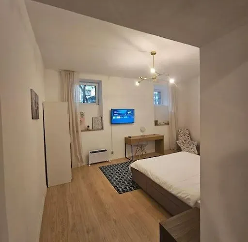 Heart Of Center 4br 2bath *