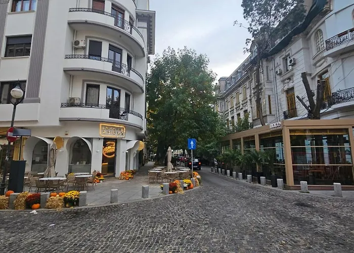 Heart Of Center 4br 2bath *